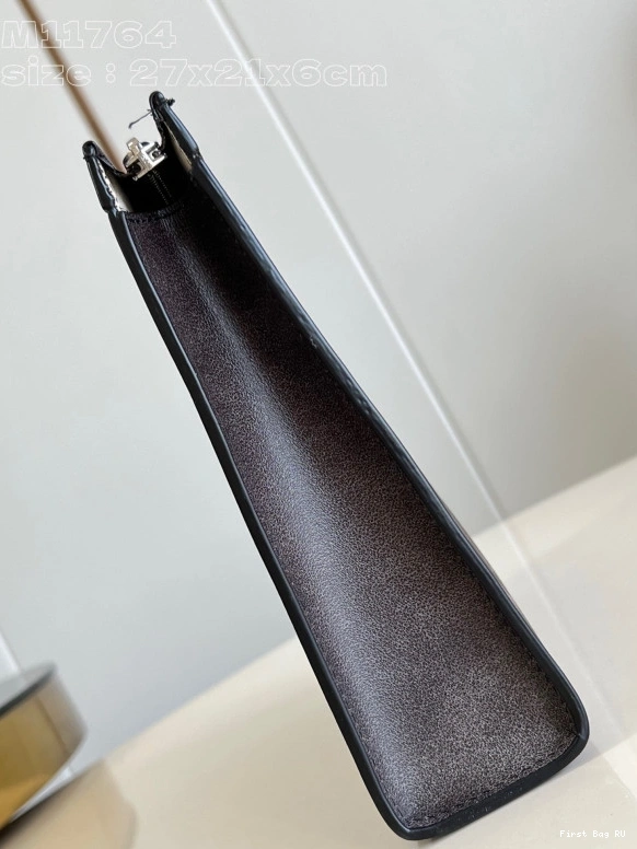 First bag ru VOYAGE-27*21*6CM POCHETTE VUITTON LOUIS 0806